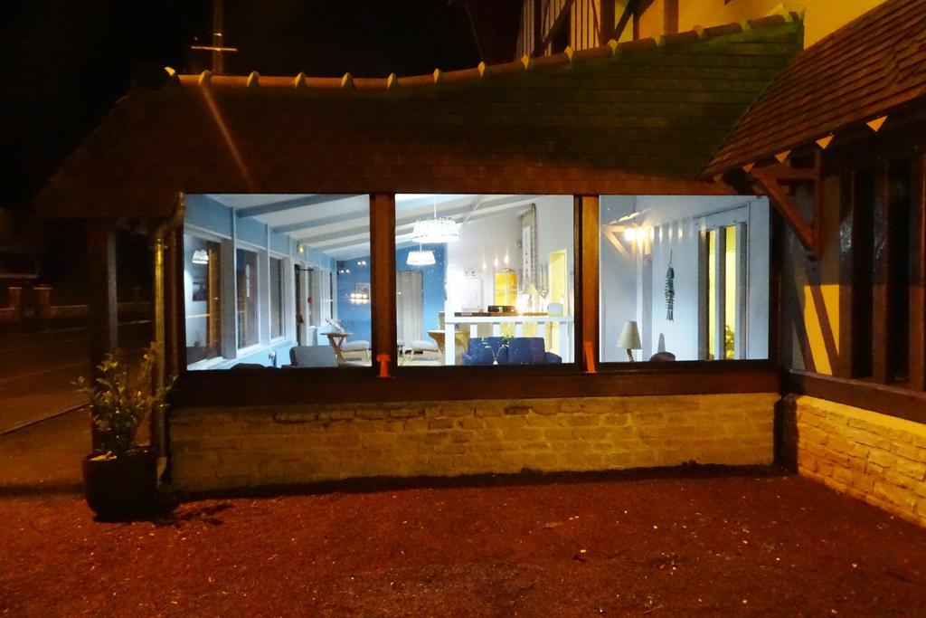 Hotel Le Vauban Merville-Franceville-Plage Exteriér fotografie